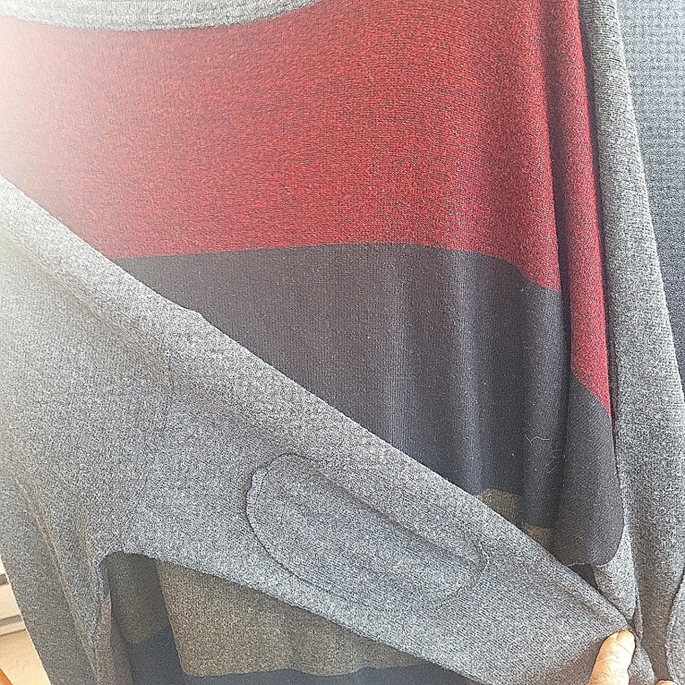 Ladies Gray GO Couture Sweater